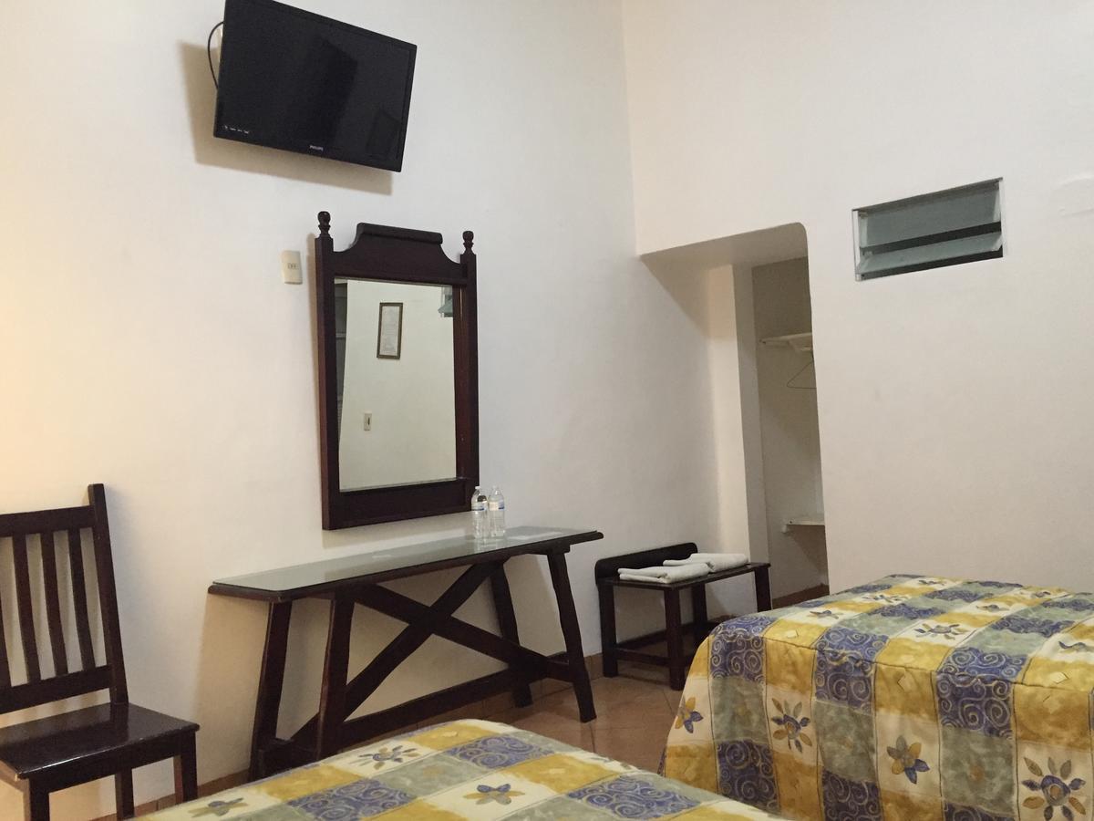 Hotel De Los Banos Pachuca Luaran gambar
